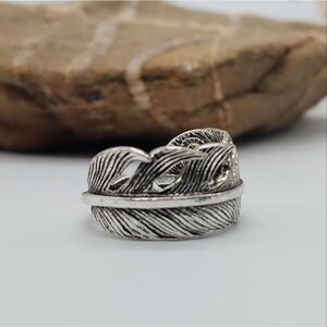Johnny Was Jewelry Feather Cuff Silver Ring Tropical Leaf Tribal Adjustable